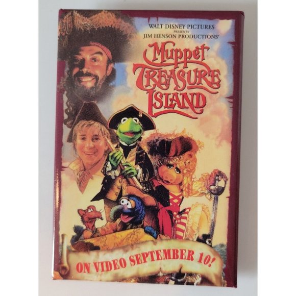 Jim Henson Muppet Treasure Island Movie Video Promo Pin Back Buttons - Picture 1 of 6